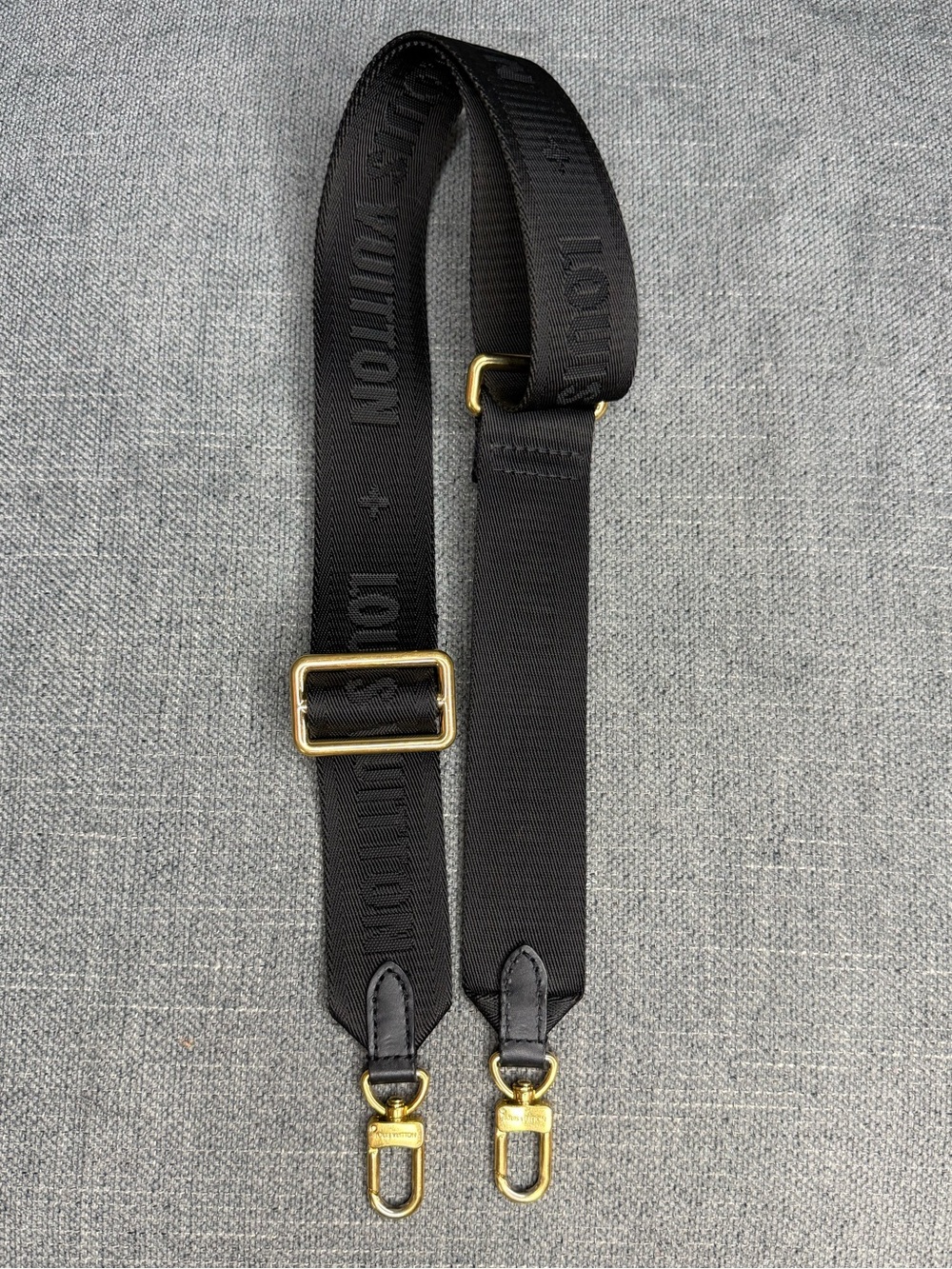 Louis Vuitton adjustable crossbody wide guitar strap BLACK - Picture 2 of 5